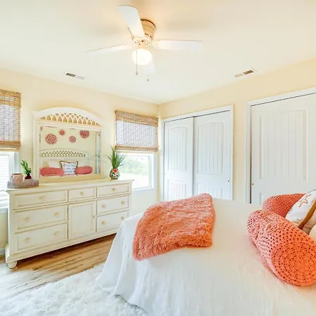 Nags Head Vacation Rental With Hot Tub Near Beach! Exterior photo