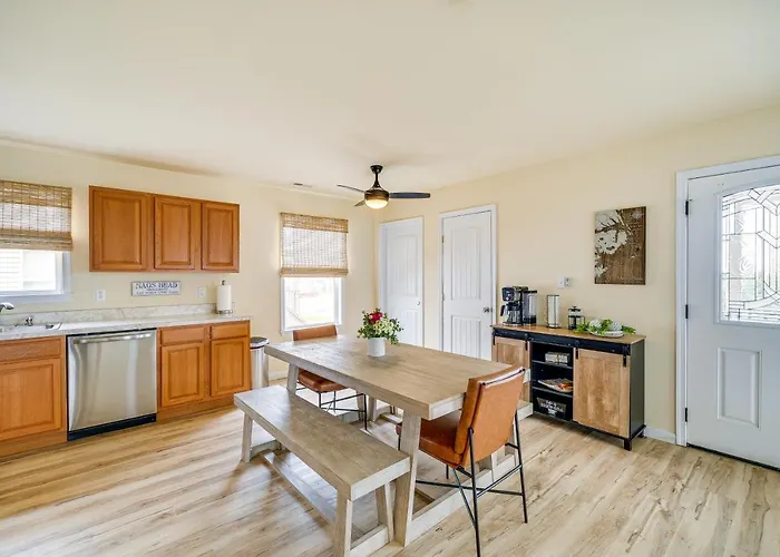 Nags Head Vacation Rental With Hot Tub Near Beach!
